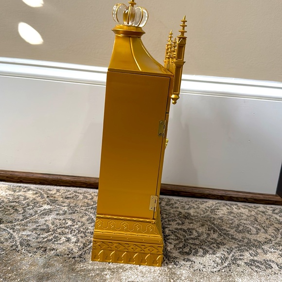 Sleeping Beauty Jewelry Box designed by Ashley Taylor - Picture 4 of 13